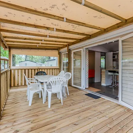 4 Etoiles, Parc Aquatique Campingplads